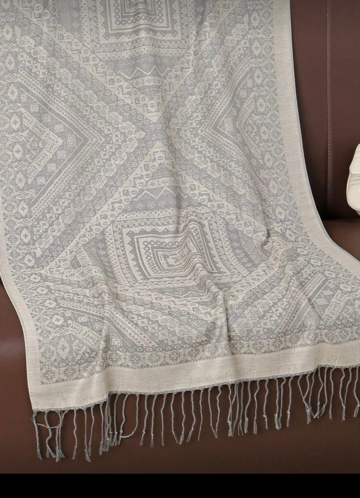 fashionable warm cashew-pattern printed scarf / classic paisley hijab and shawl for abaya