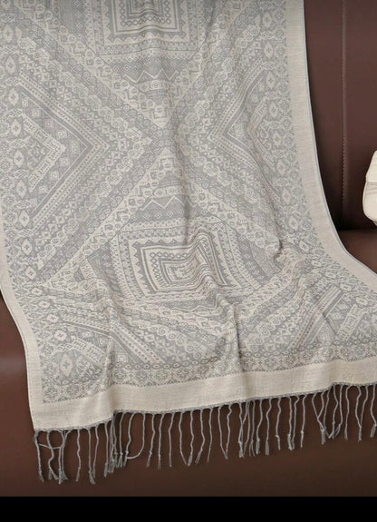 fashionable warm cashew-pattern printed scarf / classic paisley hijab and shawl for abaya