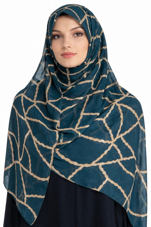 An ultra-soft, feather-light head scarf designed to move with you. Breathable, gentle on hair, and perfect for all-day comfort