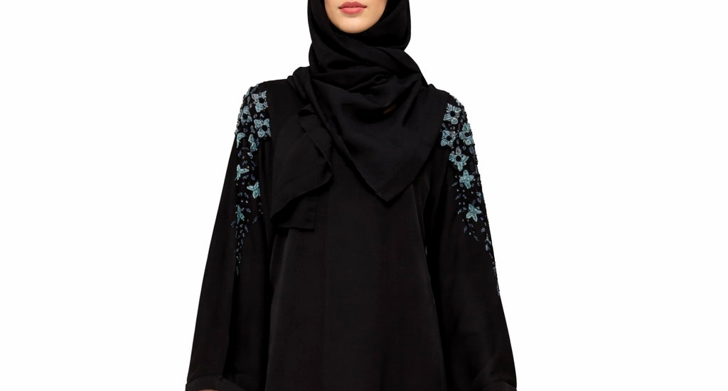 Dubai close Aba  Women wear